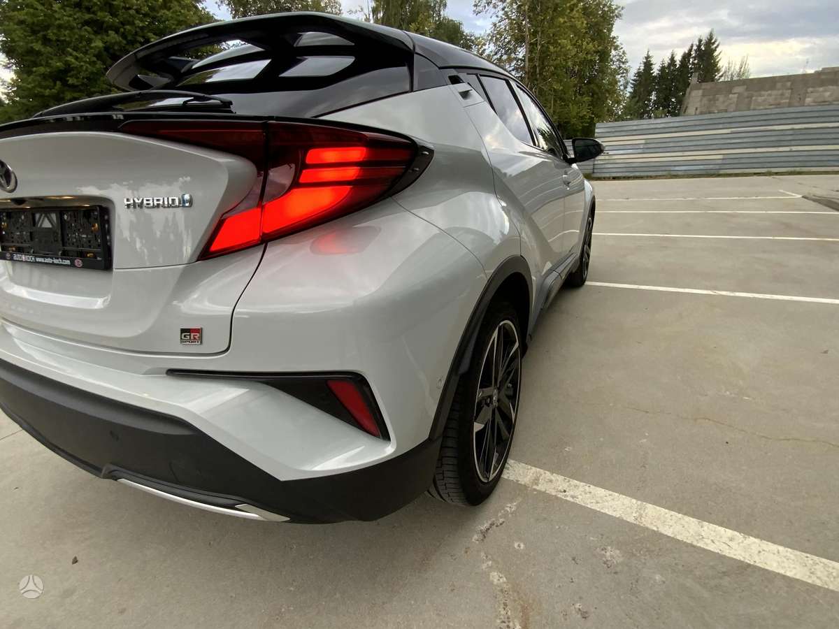 Toyota C-HR - 7