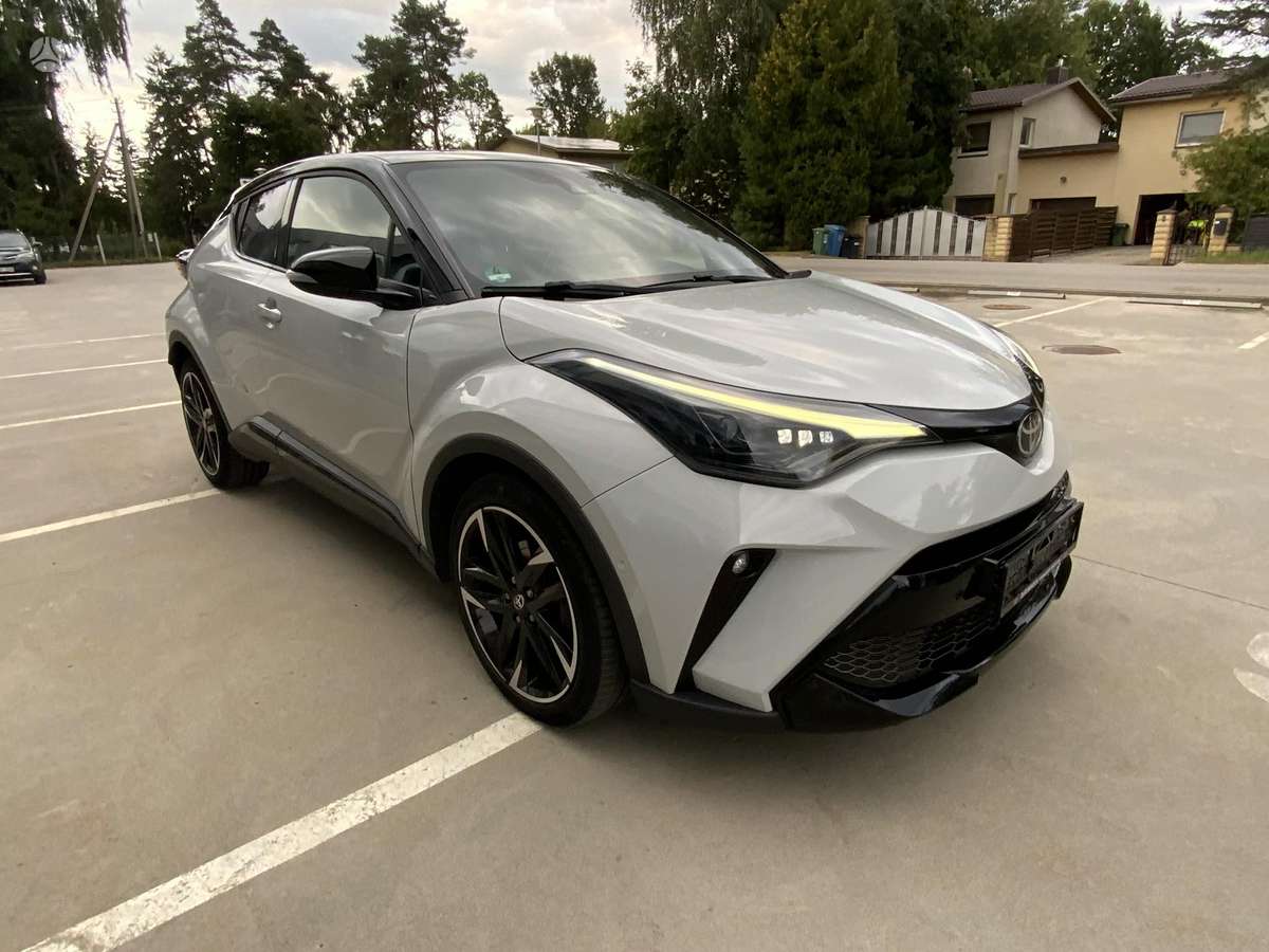 Toyota C-HR - 10