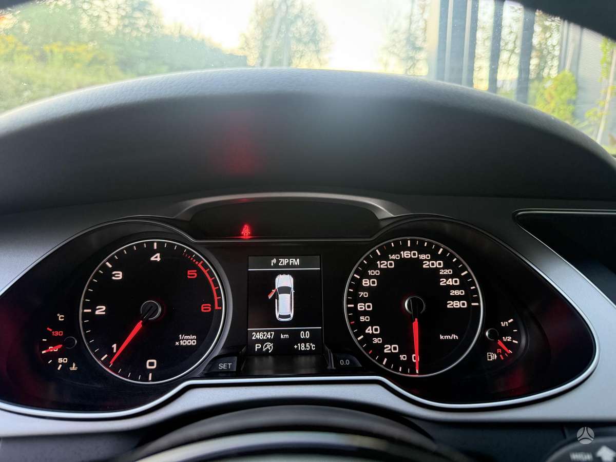 Audi A4, 2.0 l., Универсал