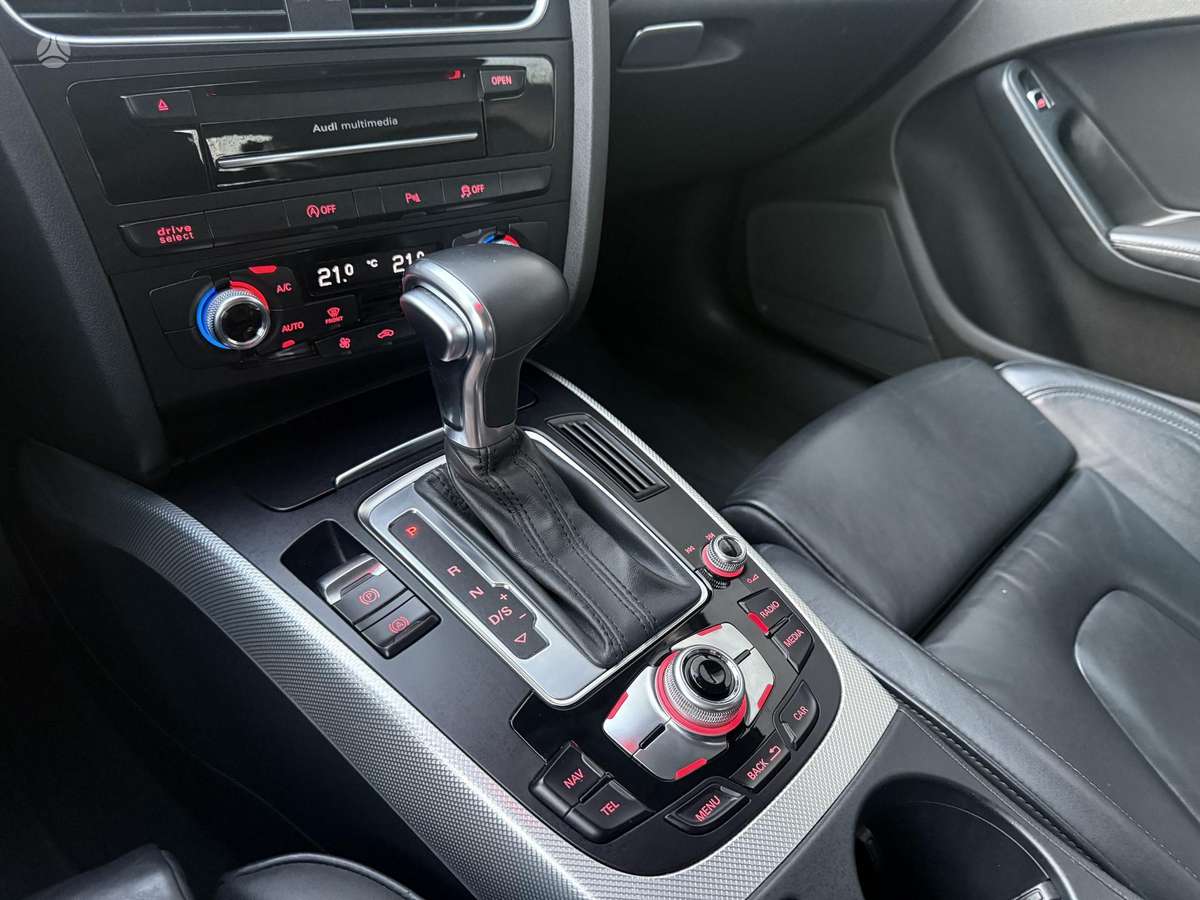 Audi A4, 2.0 l., Универсал