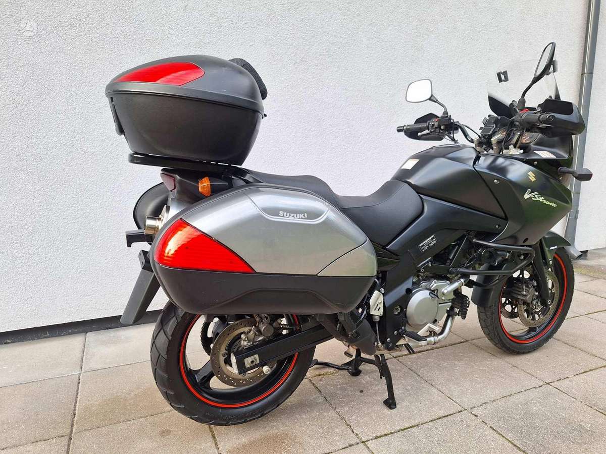 Suzuki DL (V-Strom) 645cc, enduro / adventure