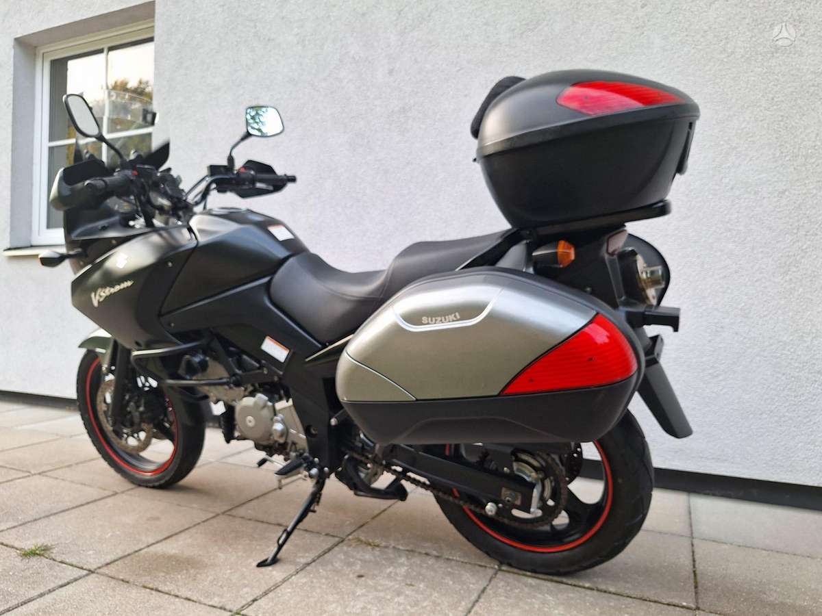 Suzuki DL (V-Strom) 645cc, enduro / adventure