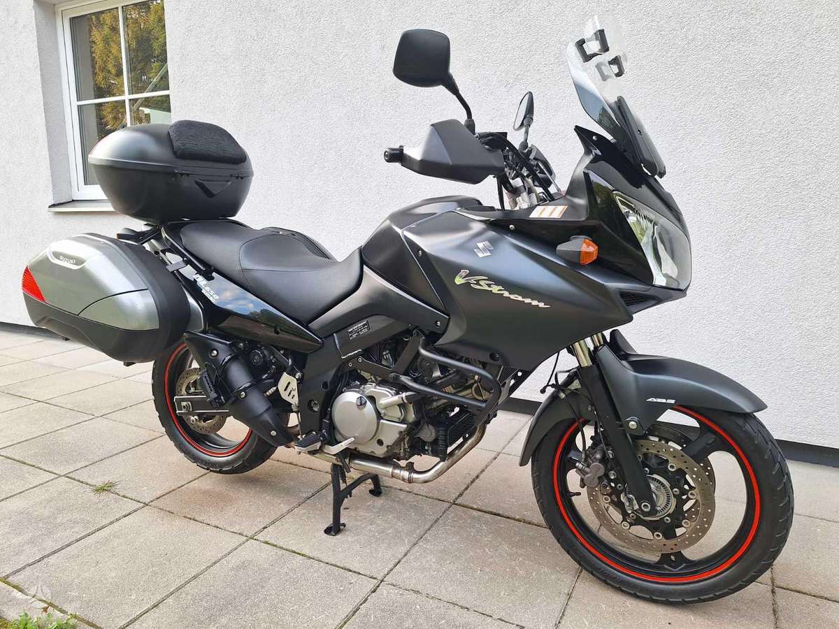 Suzuki DL (V-Strom) 645cc, enduro / adventure