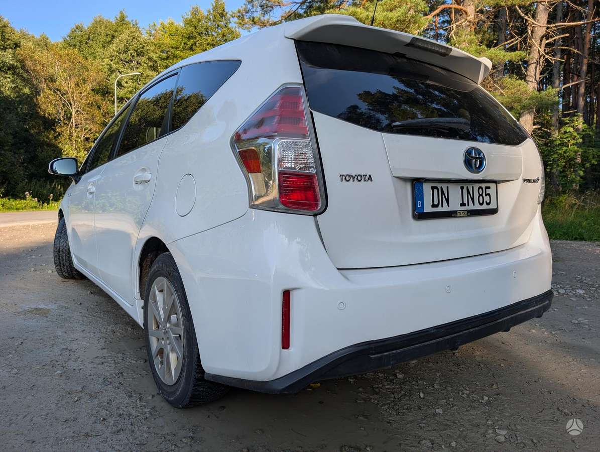 Toyota Prius+ - 6