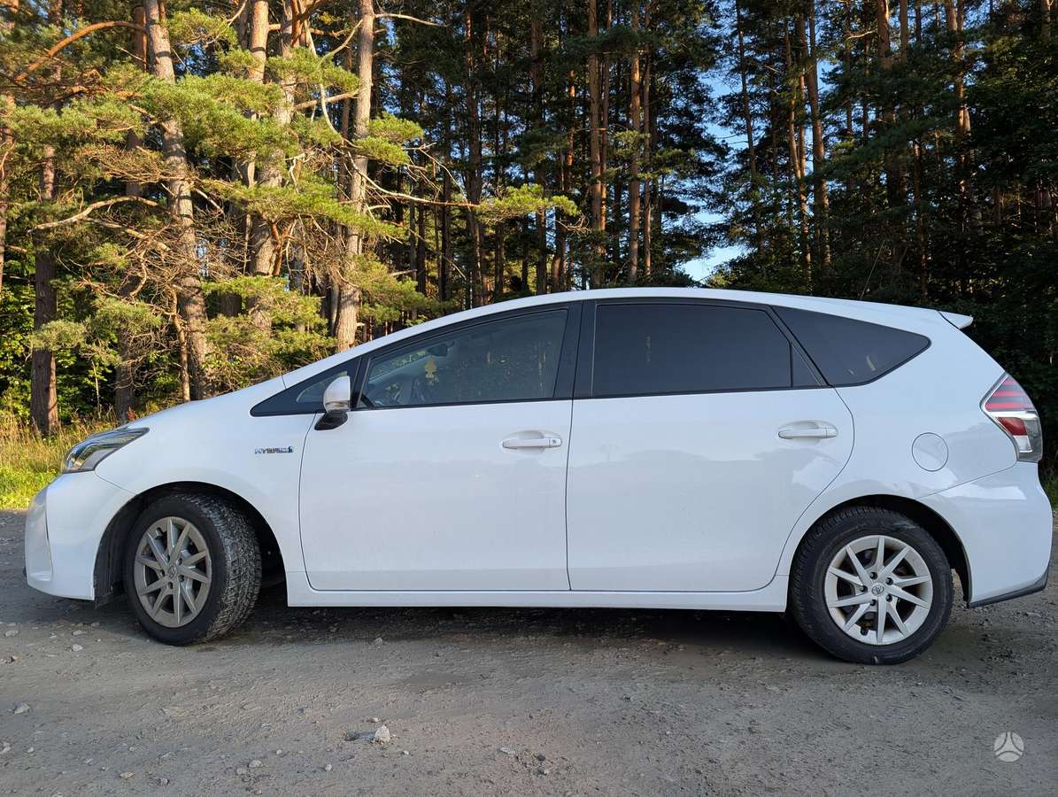 Toyota Prius+ - 7