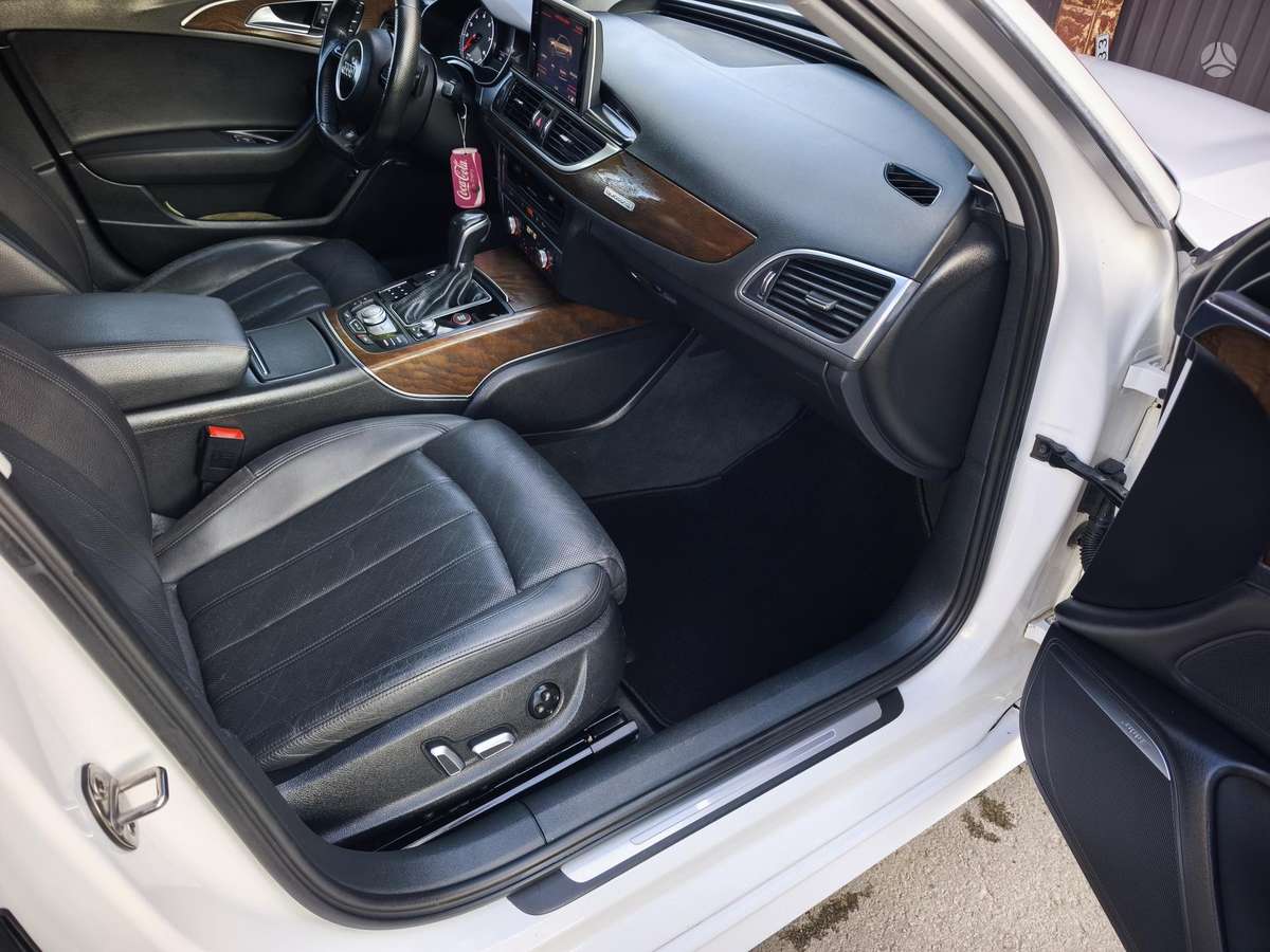 Audi A6, 3.0 l., Седан