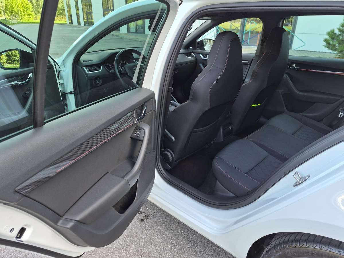Skoda Octavia, 2.0 l., Универсал
