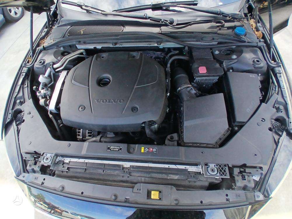 Volvo S60, 2.0 l., Седан