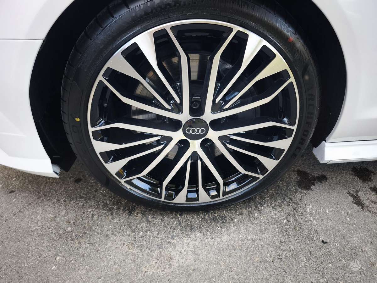 Audi A6, 3.0 l., Седан