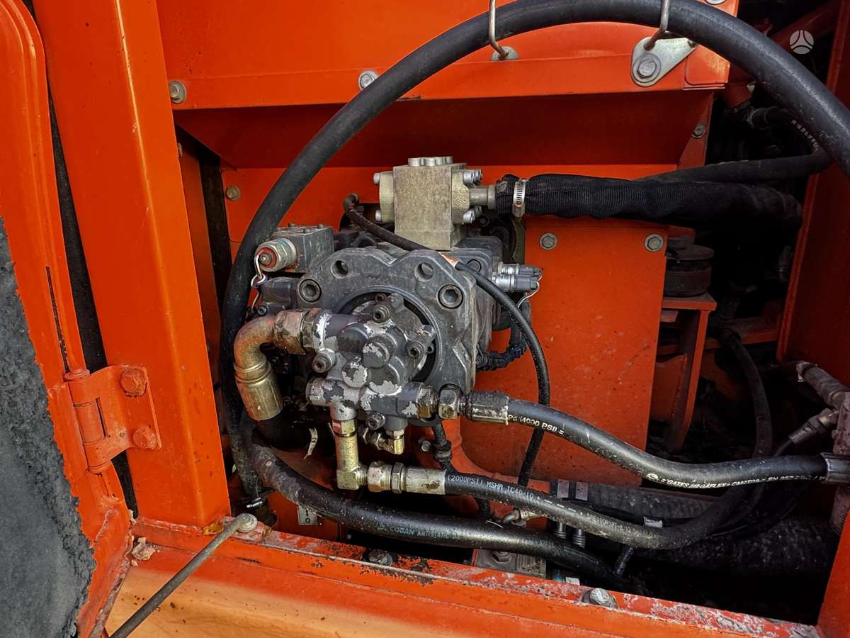 Doosan DX140LC, ekskavatoriai
