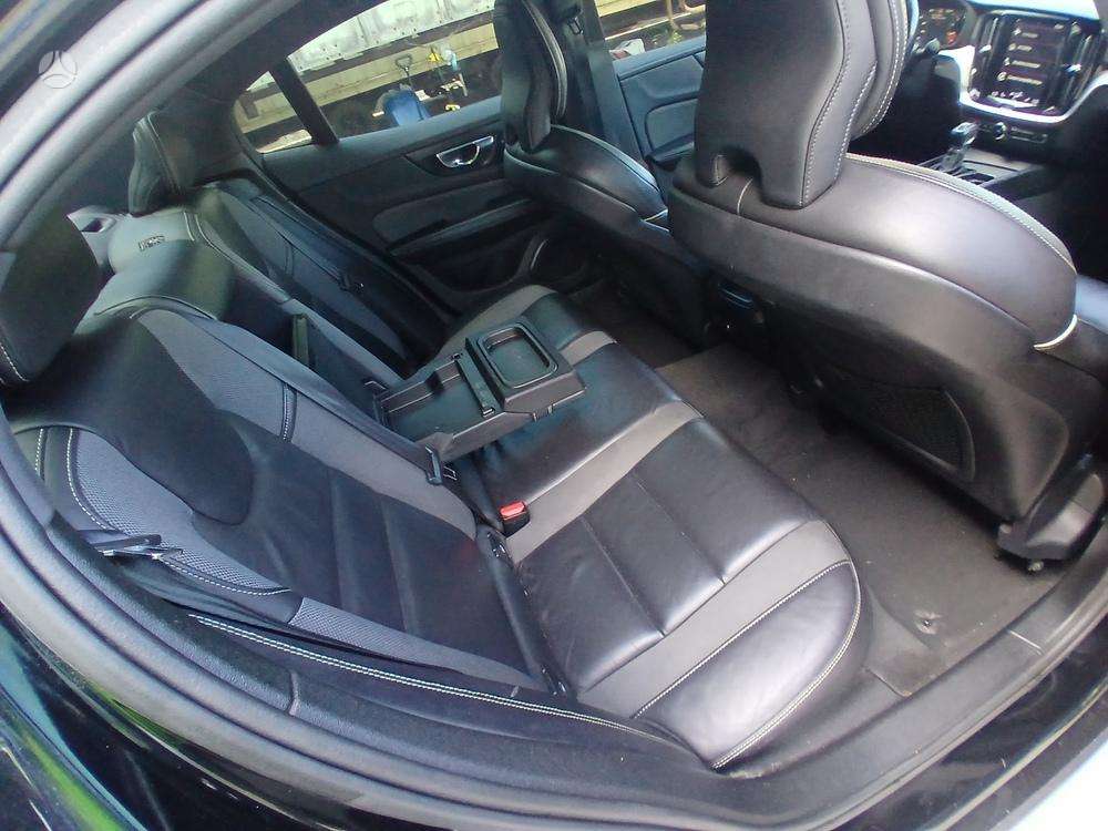 Volvo S60, 2.0 l., Седан