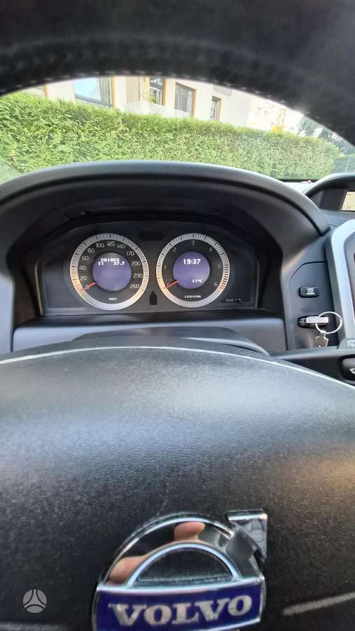 Volvo XC60 - 11