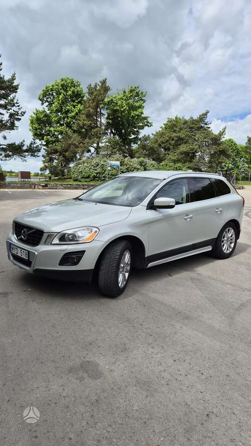 Volvo XC60 - 2