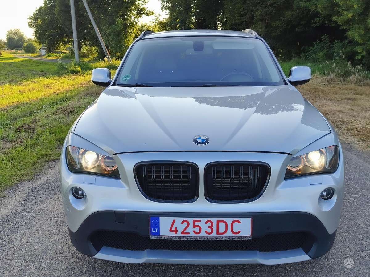 BMW X1, mpv / minivan