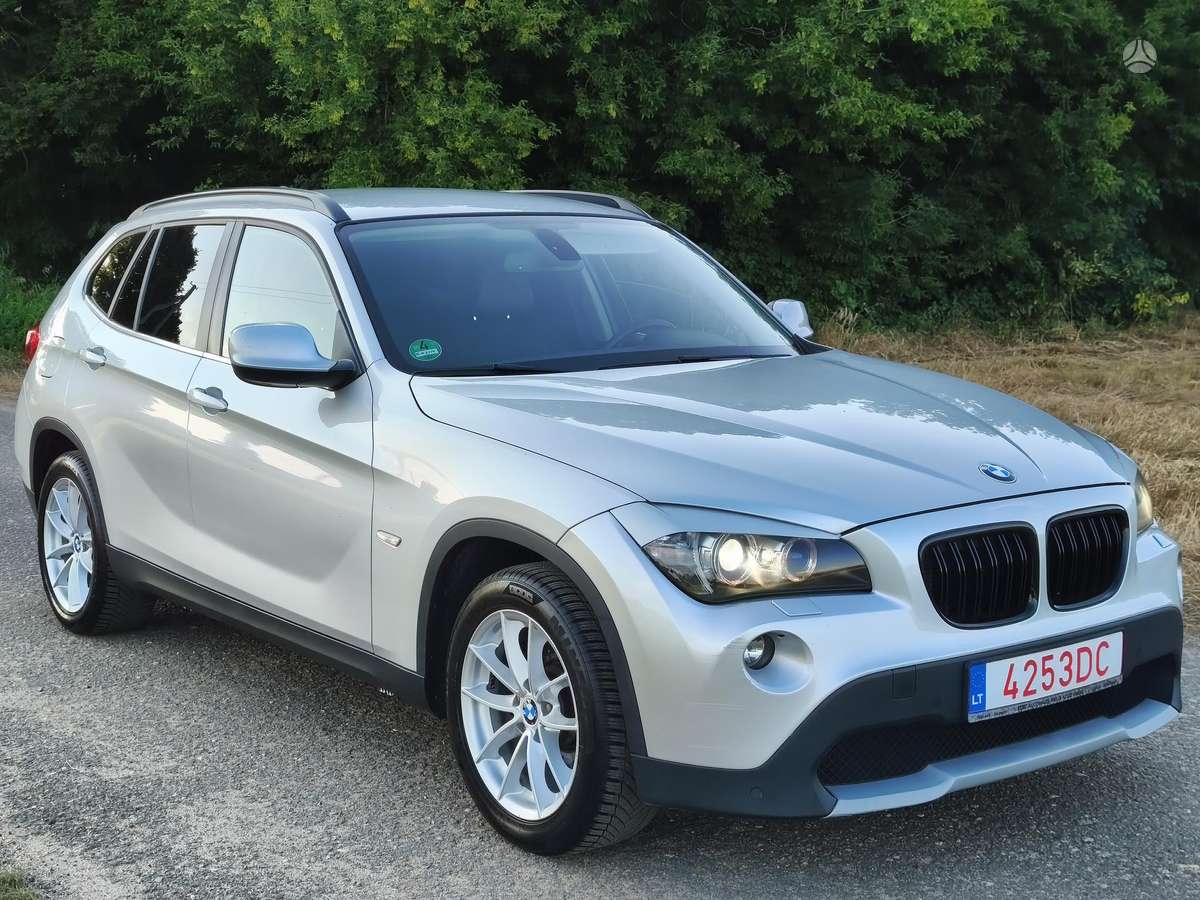 BMW X1, mpv / minivan