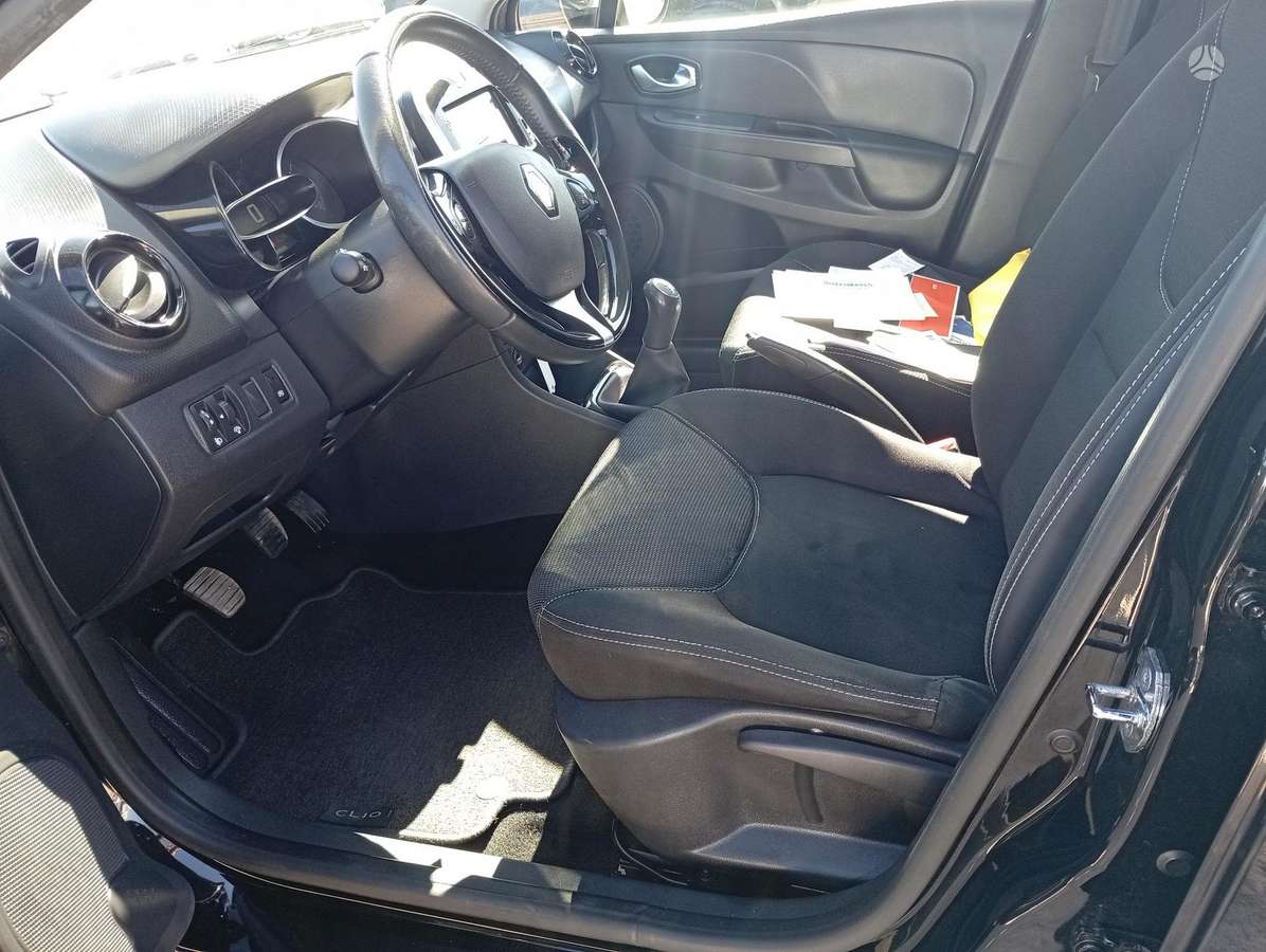 Renault Clio, 1.5 l., hatchback