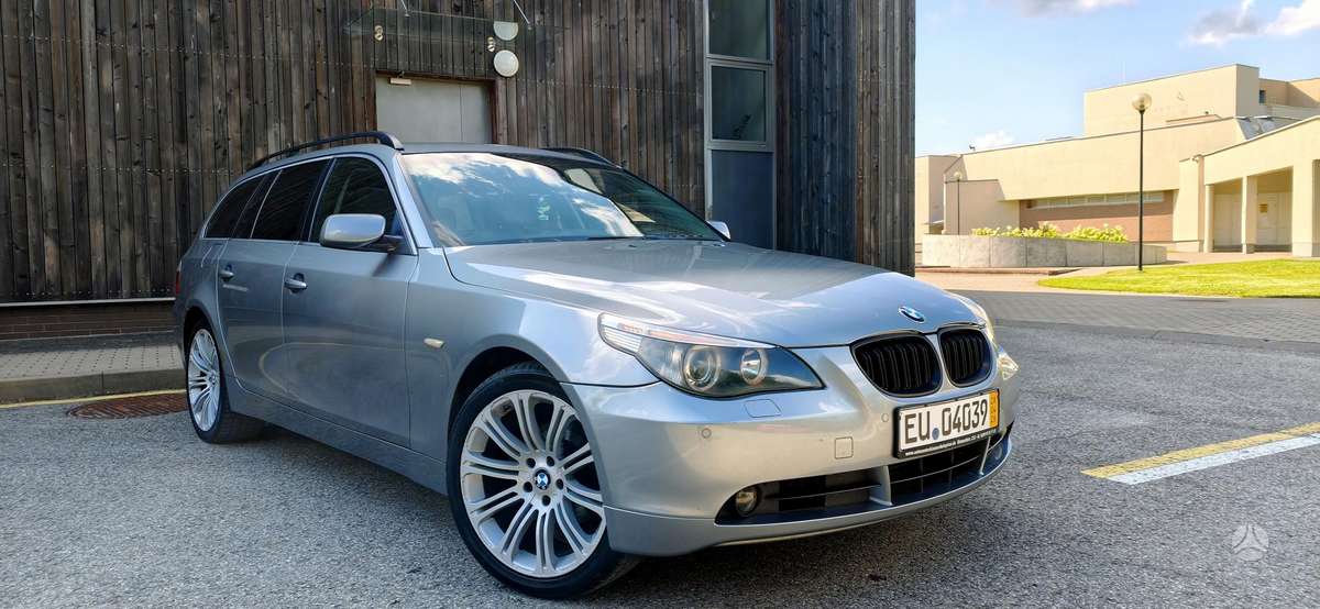 BMW 530, 2.5 l., wagon