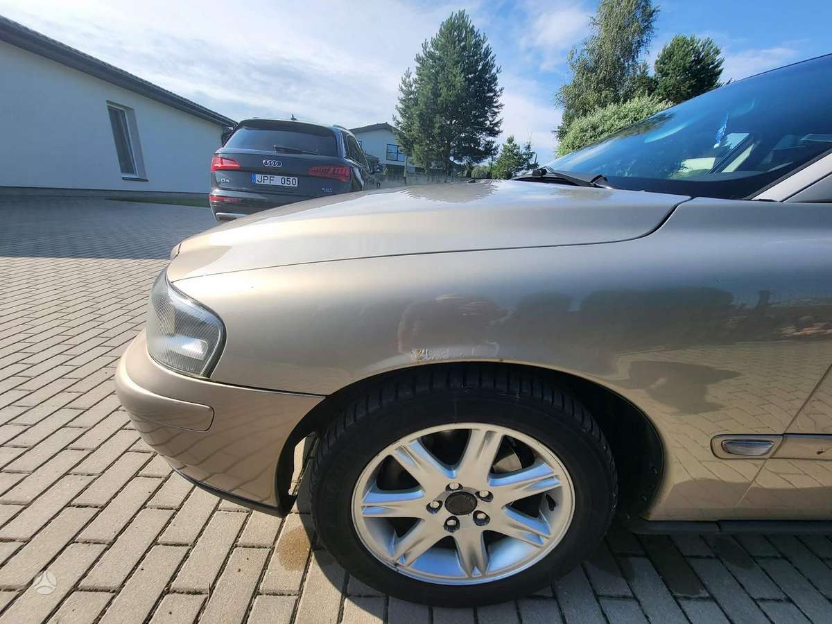Volvo S60, 2.4 l., Седан