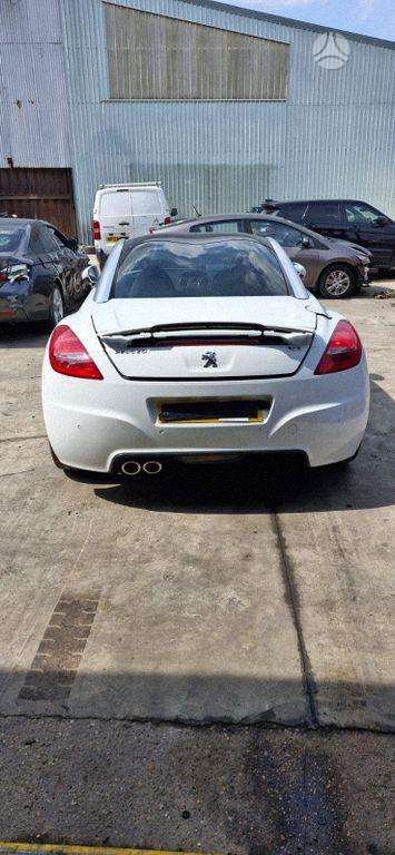 Peugeot RCZ