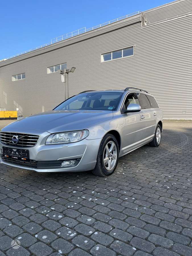 Volvo V70 - 1