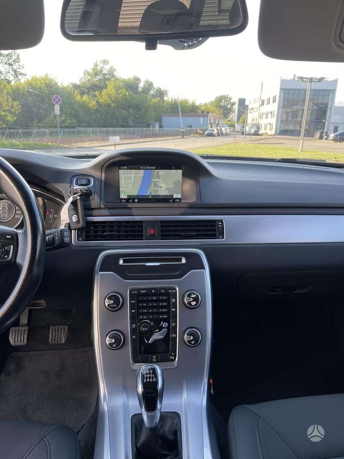 Volvo V70 - 10