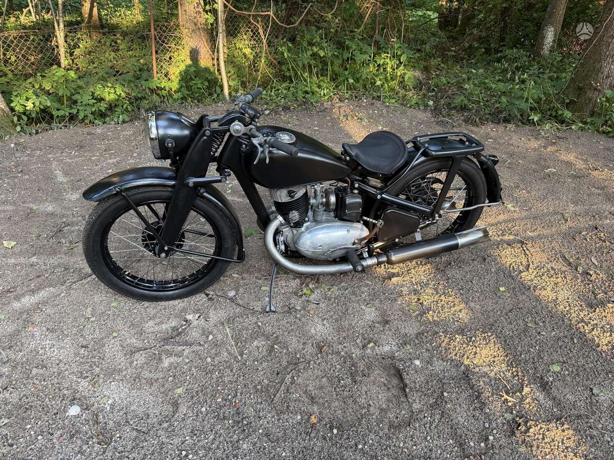Izh 350 350cc, street / classic