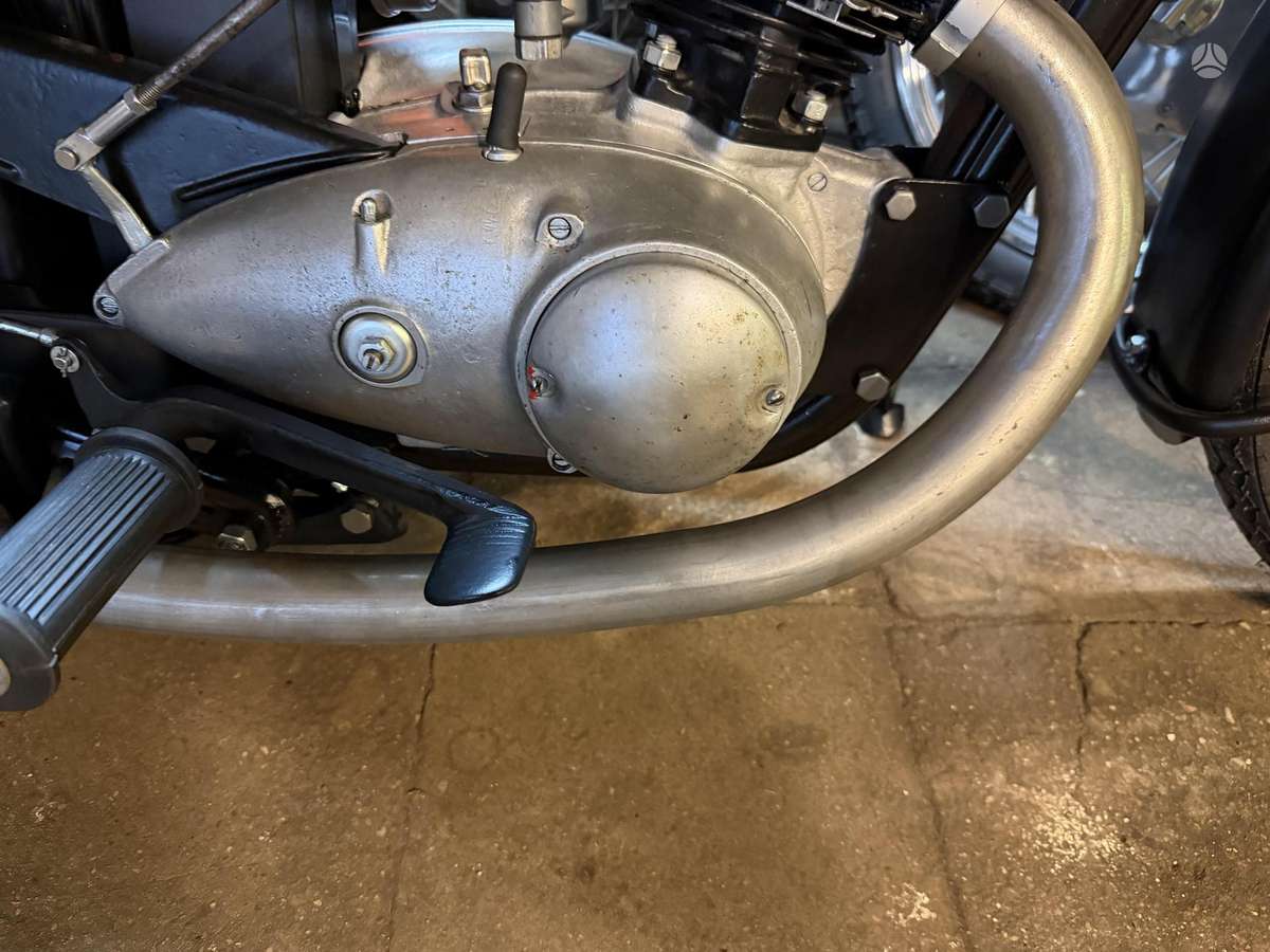 Izh 350 350cc, street / classic