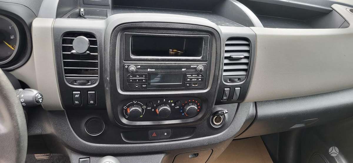Renault Trafic, 1.6 l., Минивэн