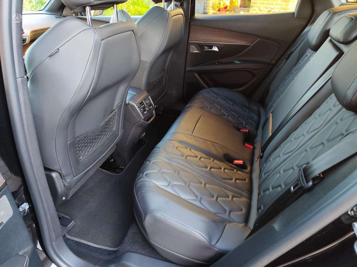 Peugeot 3008 - 10