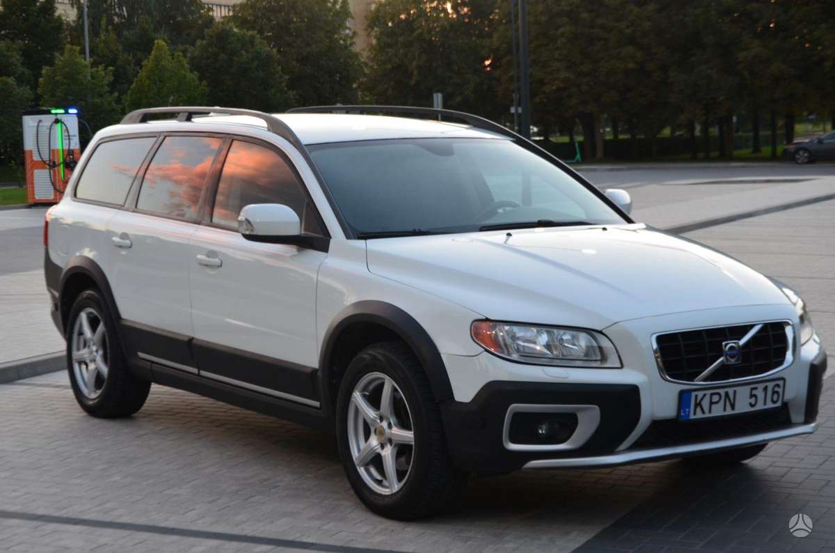 Volvo XC70, 2.4 l., Универсал