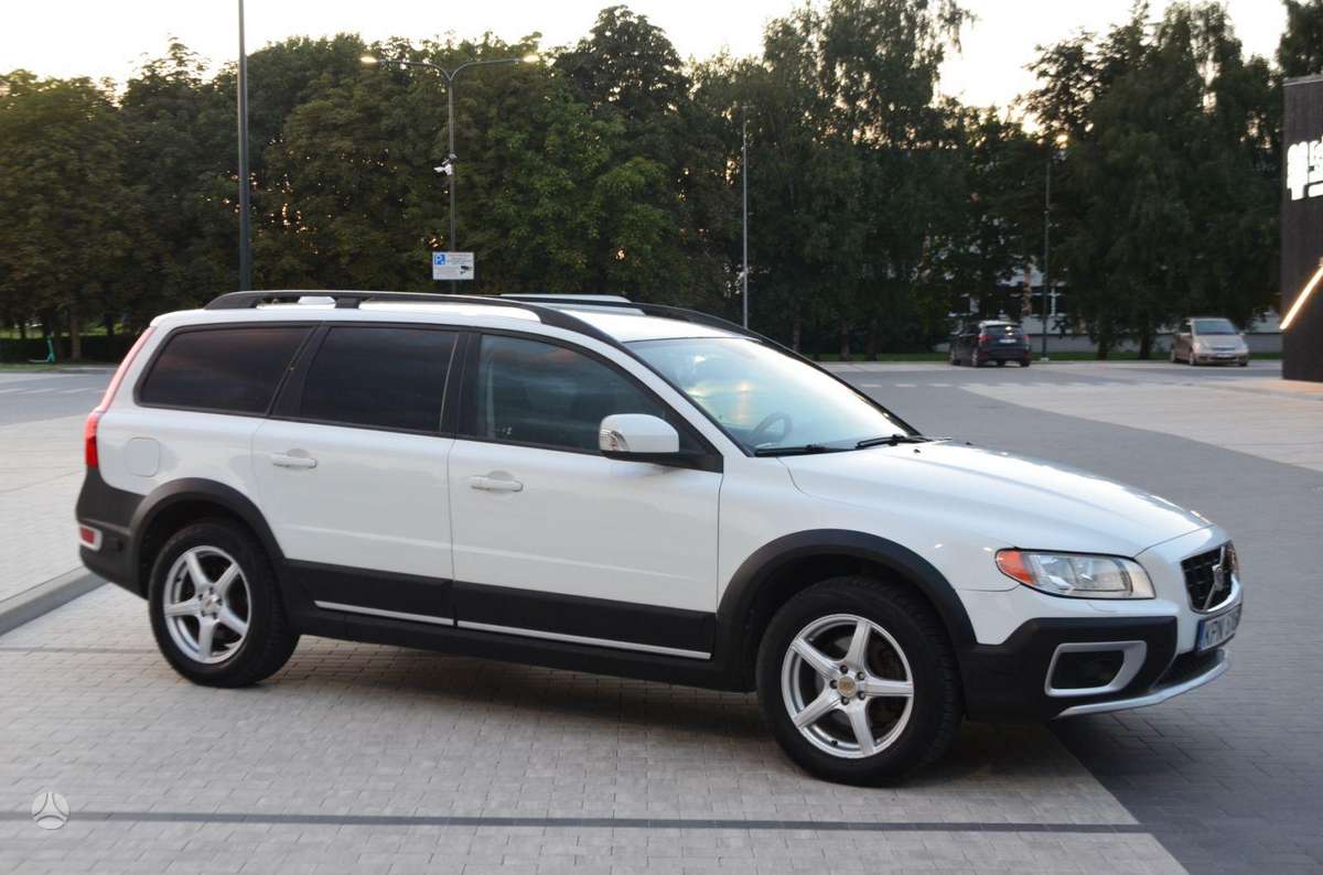 Volvo XC70, 2.4 l., Универсал