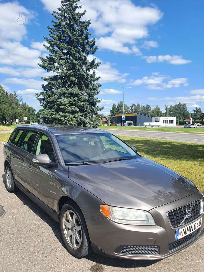 Volvo V70, 2.0 l., Универсал