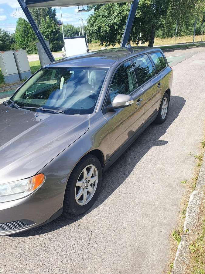 Volvo V70 - 3