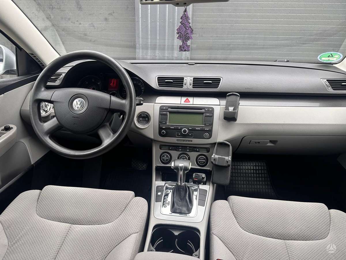 Volkswagen Passat, 2.0 l., Универсал