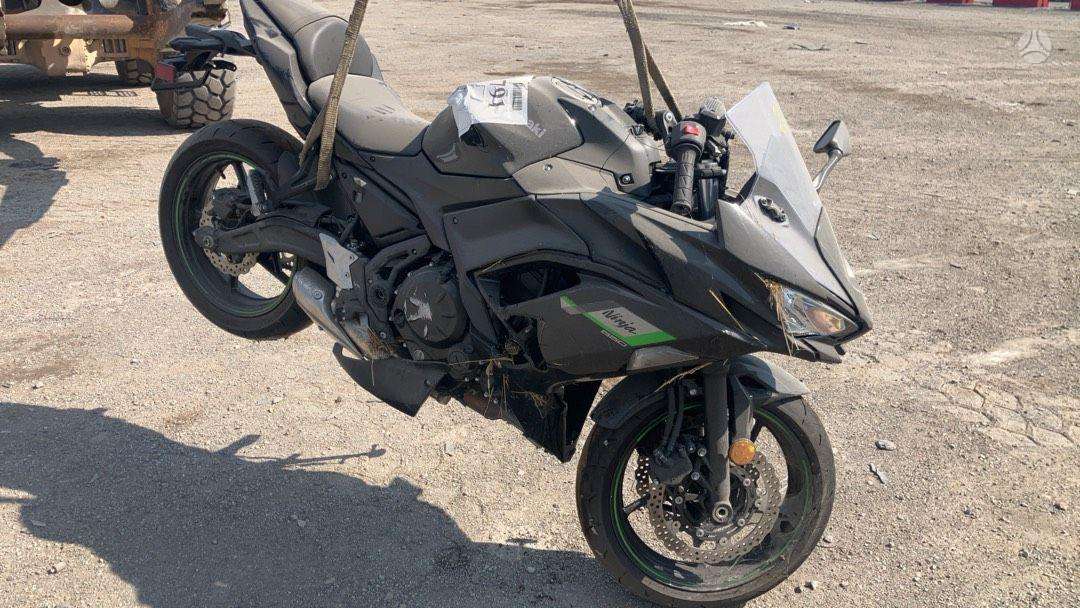 Kawasaki EX 650cc, superbikes