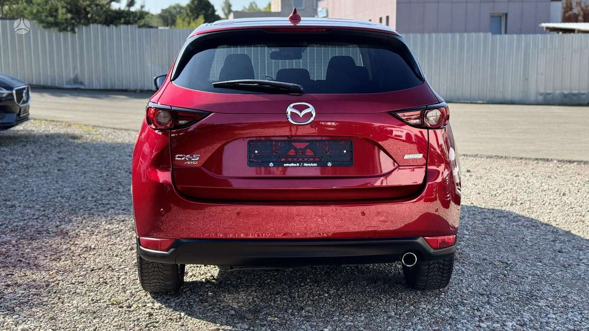 Mazda CX-5, 2.2 l., off-road / crossover