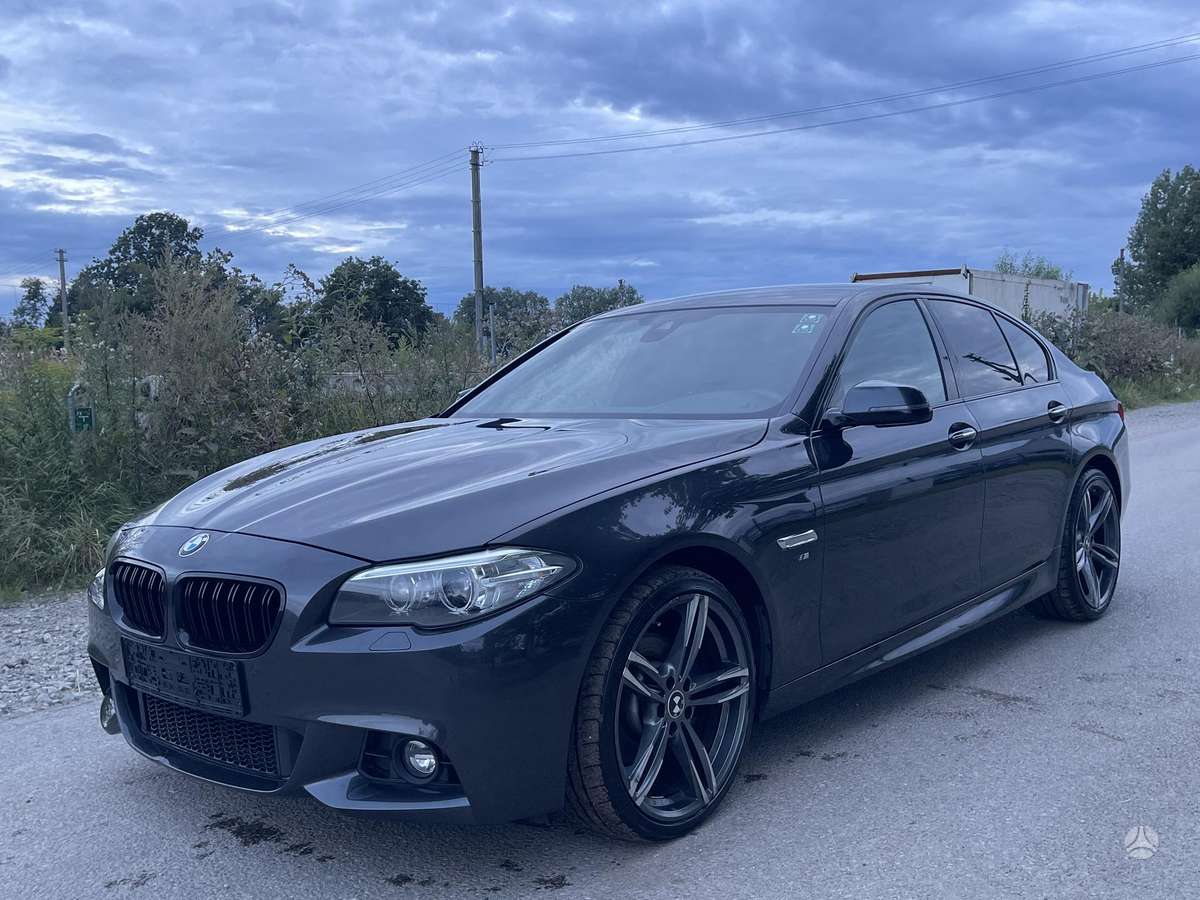 BMW 520, 2.0 l., Седан