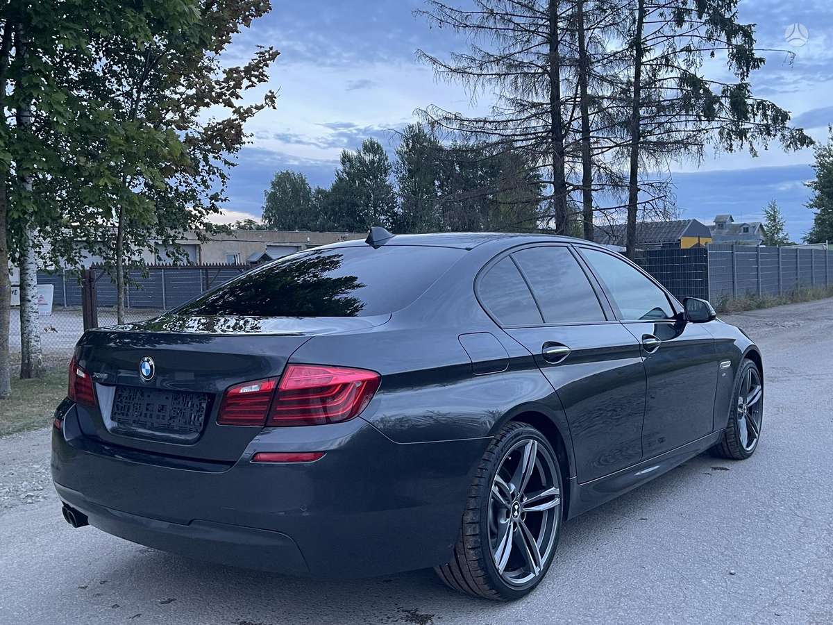 BMW 520, 2.0 l., Седан