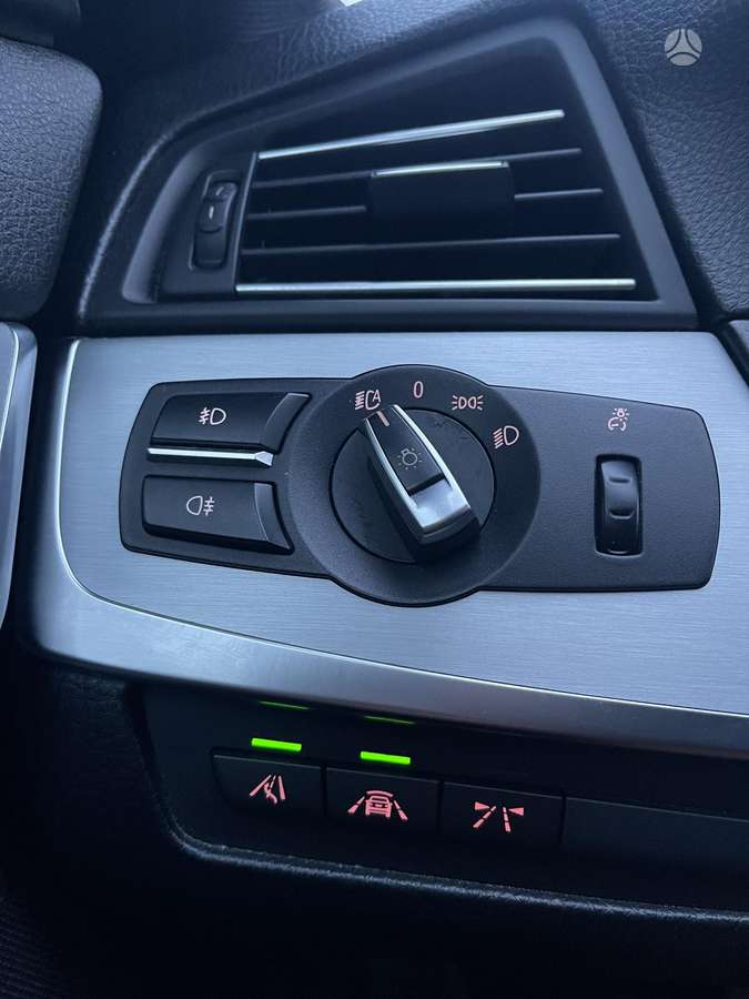 BMW 520, 2.0 l., Седан