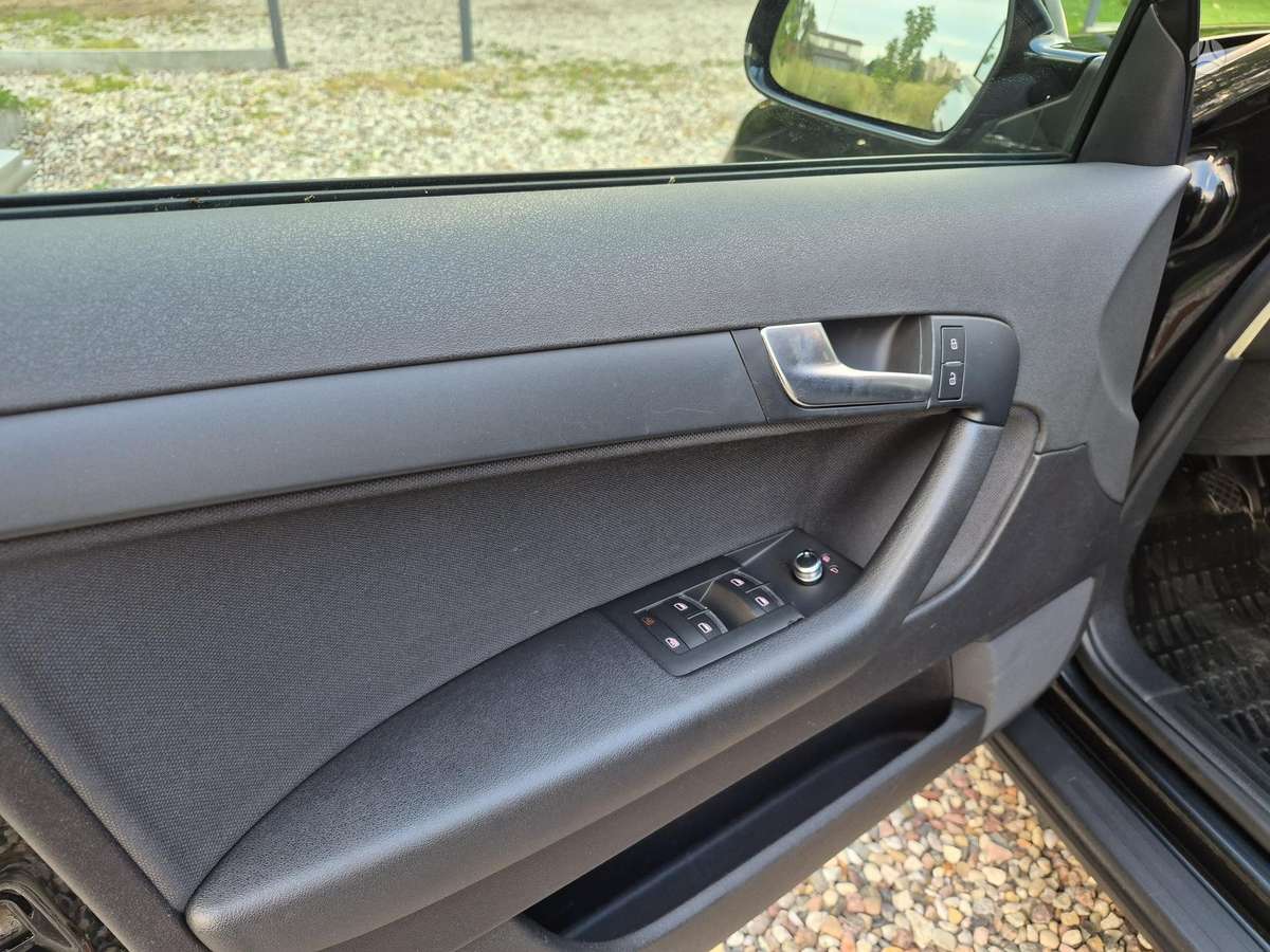 Audi A3, 1.6 l., hatchback