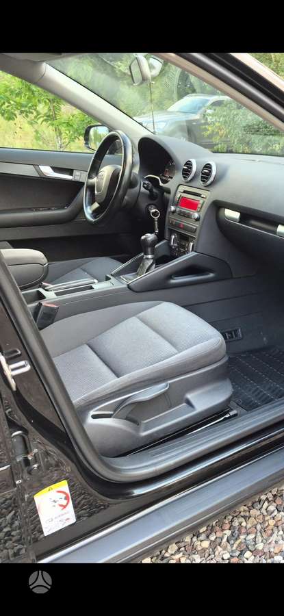 Audi A3, 1.6 l., Хэтчбек