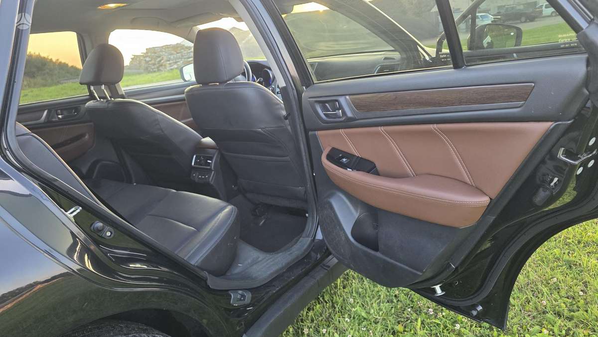 Subaru Outback - 12