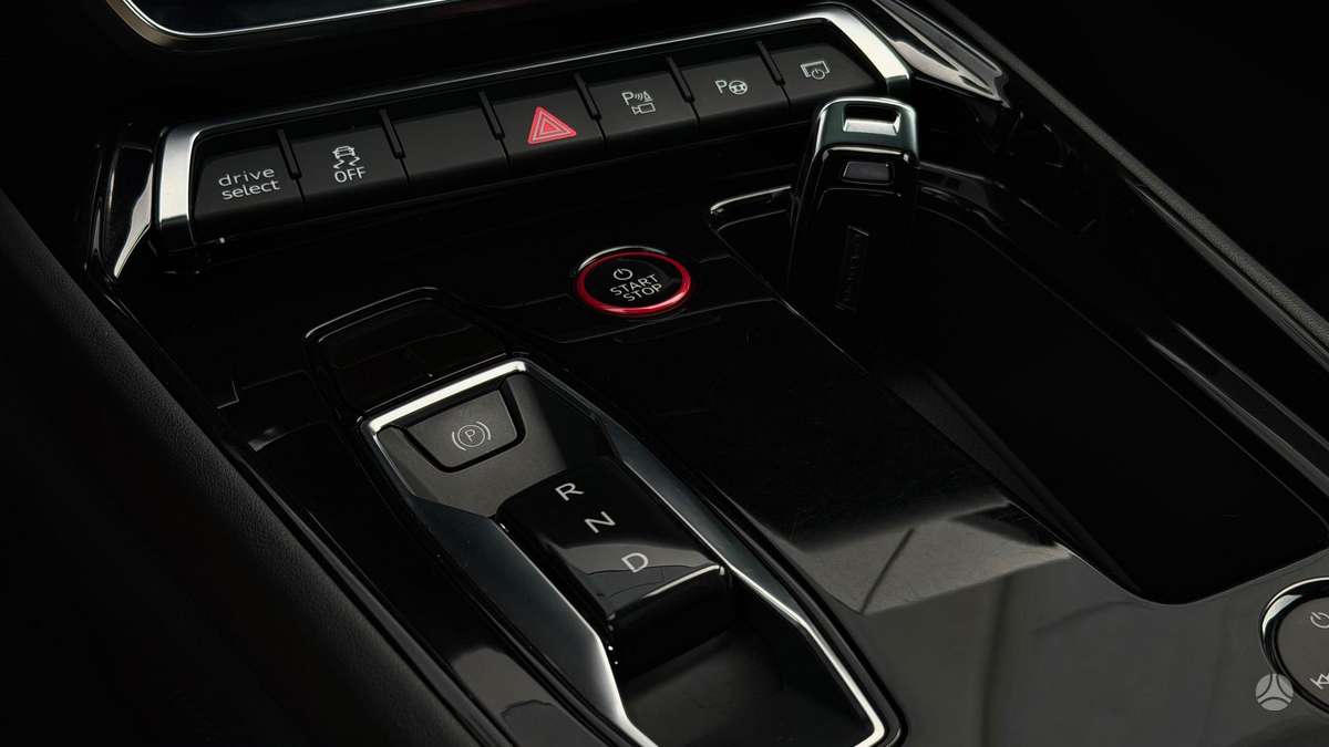 Audi e-tron GT, 93 кВт·ч, Седан