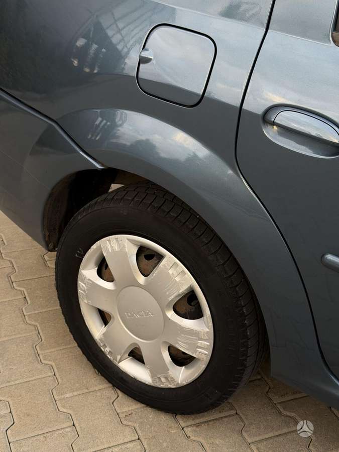 Dacia Logan, 1.6 l., Седан