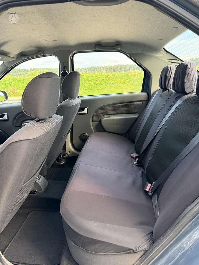 Dacia Logan, 1.6 l., Седан