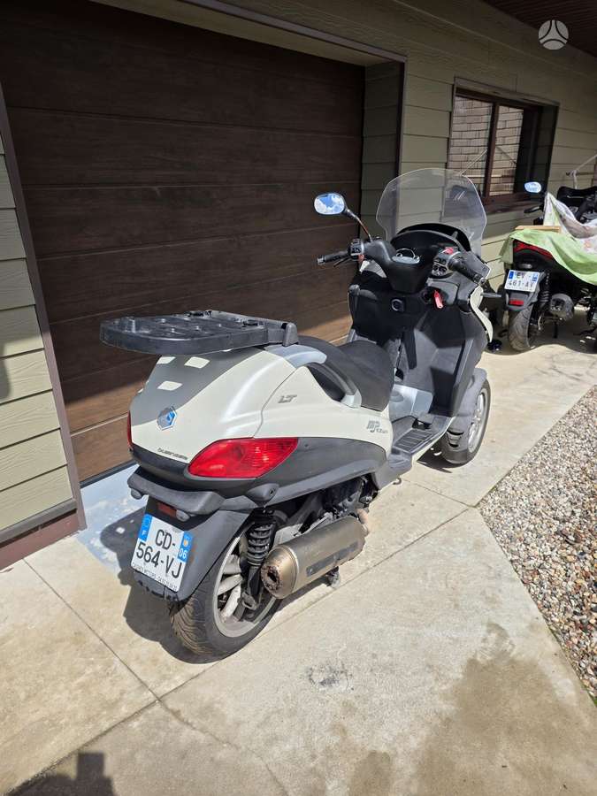 Piaggio Medley 500cc, triračiai