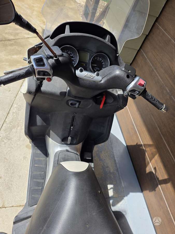 Piaggio Medley 500cc, triračiai