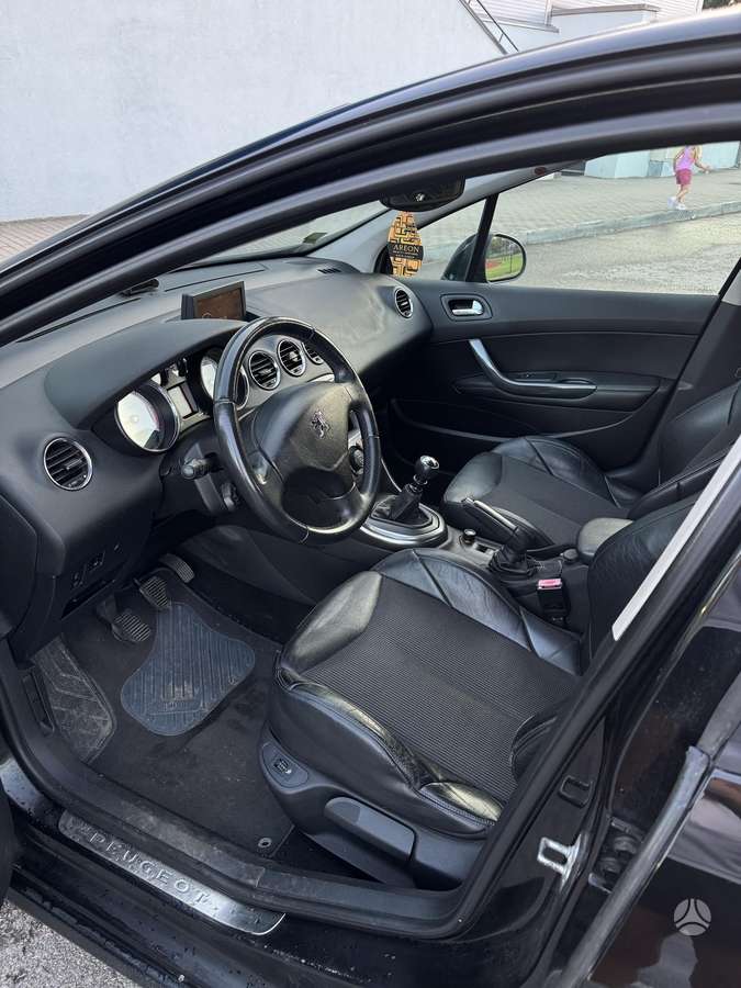 Peugeot 308, 2.0 l., hatchback