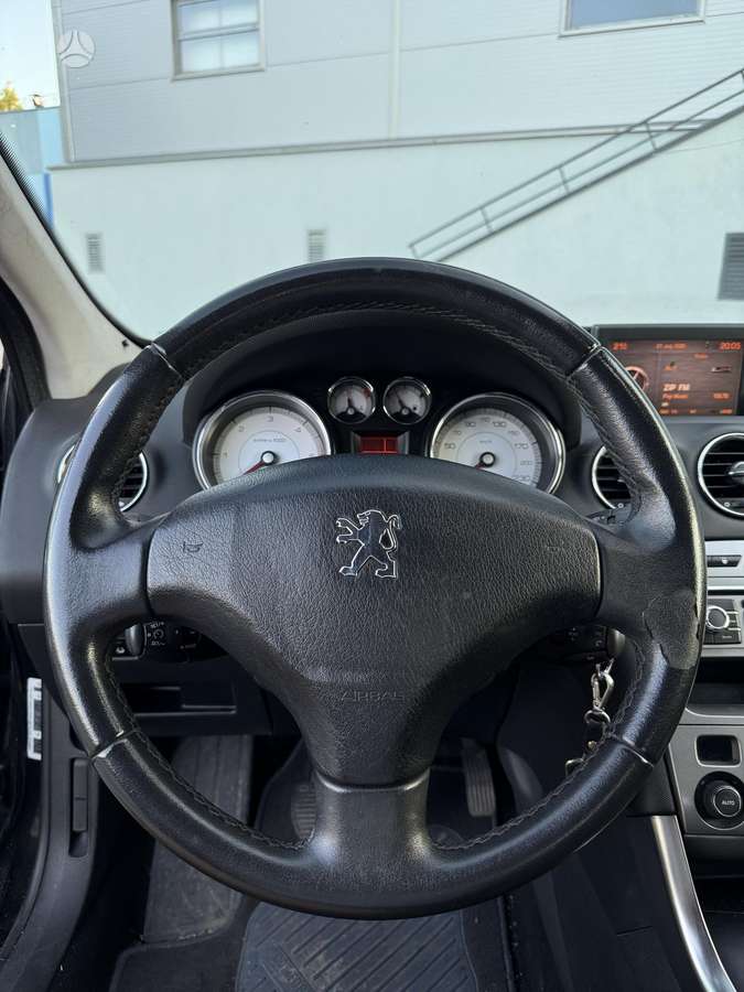 Peugeot 308, 2.0 l., hatchback