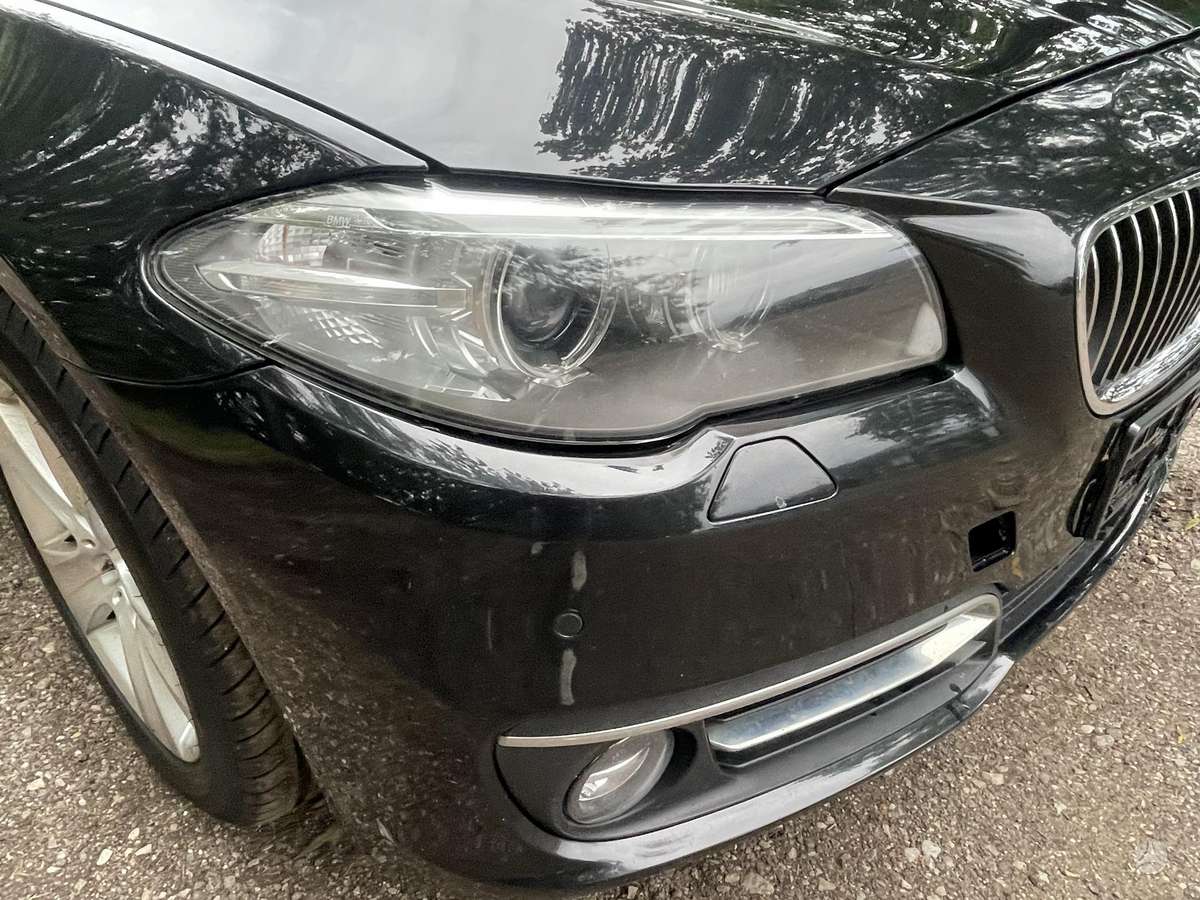 BMW 520, 2.0 l., Седан